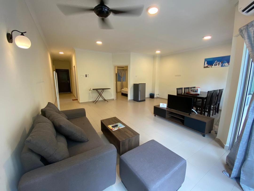 Tiara Tempat peranginan